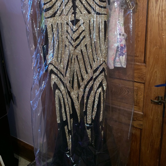 Prom dress - Picture 2 of 2